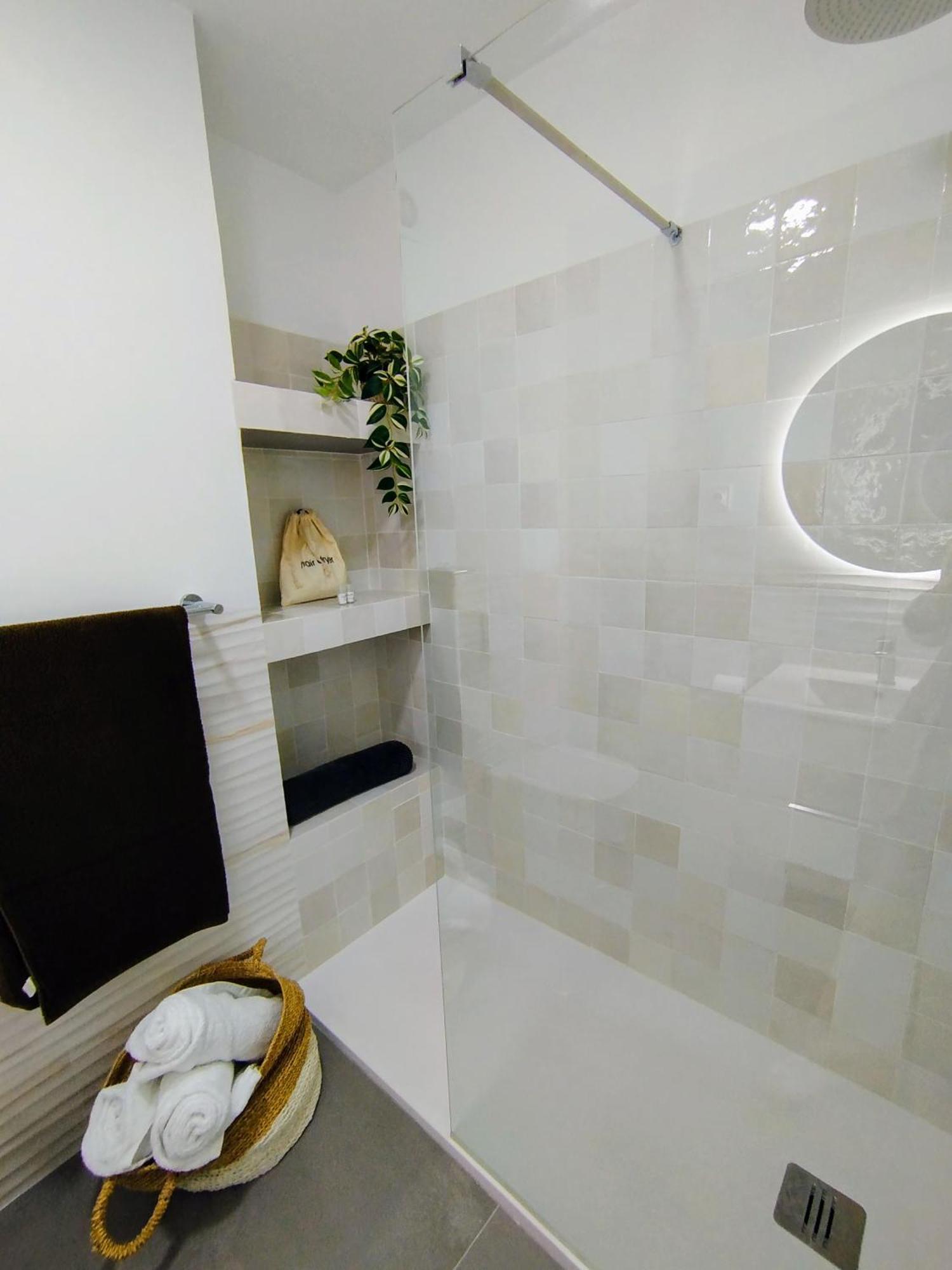 Impressive Apartment With 3 Bedrooms Metres From The Beach Estepona Exterior foto